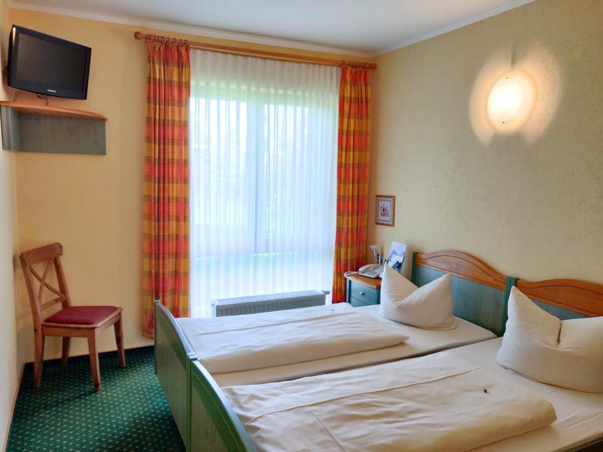 Hotel Neue Hoehe Klingenberg Exteriér fotografie
