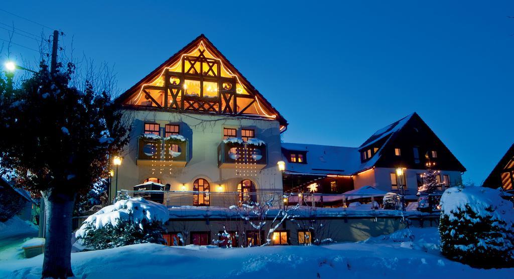 Hotel Neue Hoehe Klingenberg Exteriér fotografie